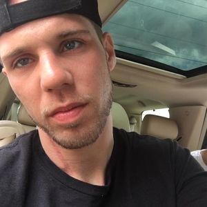 Meet your Posher, Joel